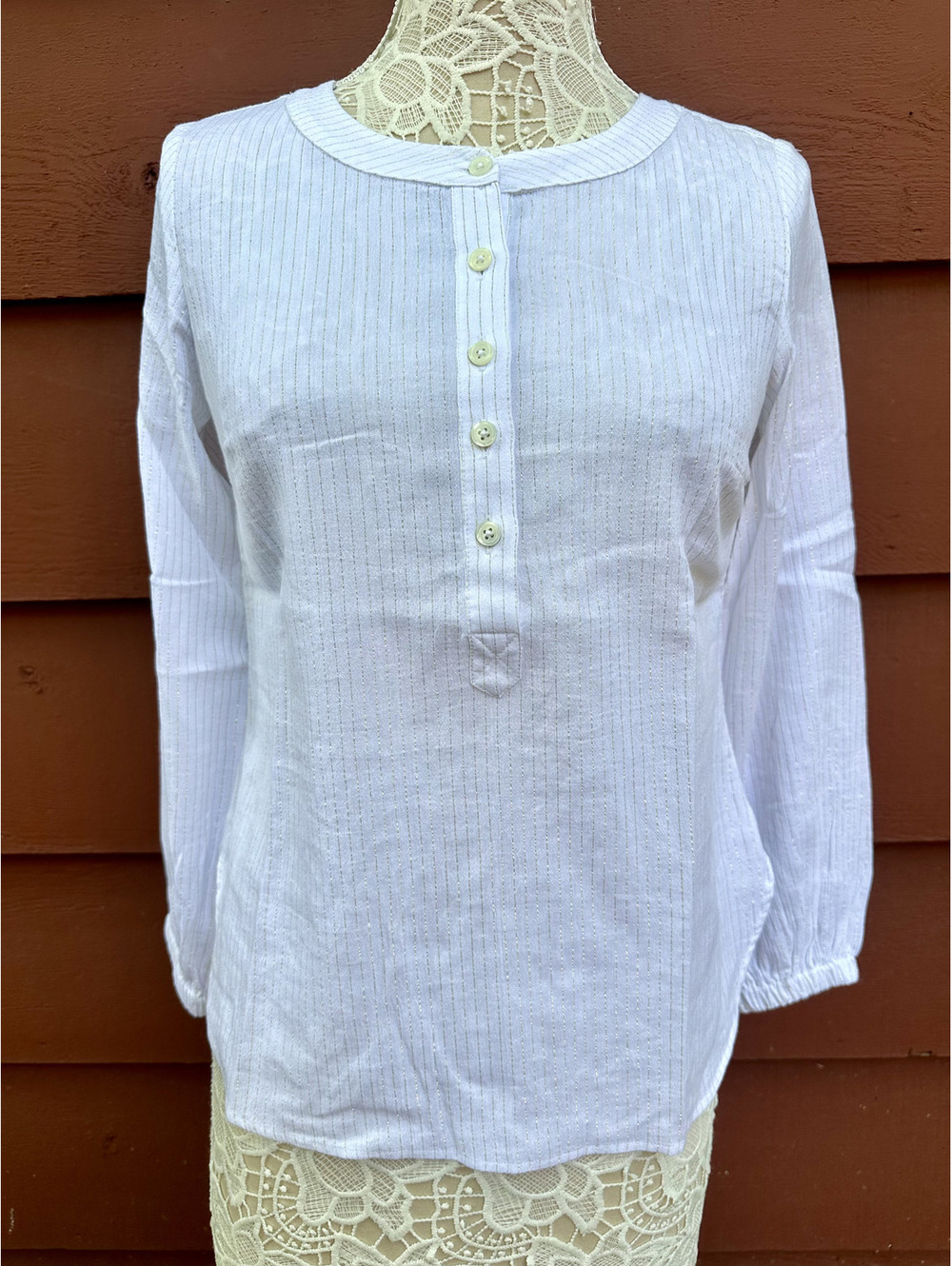 Talbots Petite White Blouse with Gold Stripes Lightweight Button Up Long Sleeve